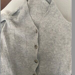Vince Camuto grey cardigan button up
